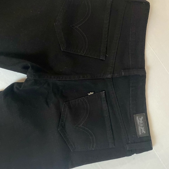 Levi 518 black bootcut jean size 7L - Picture 3 of 7